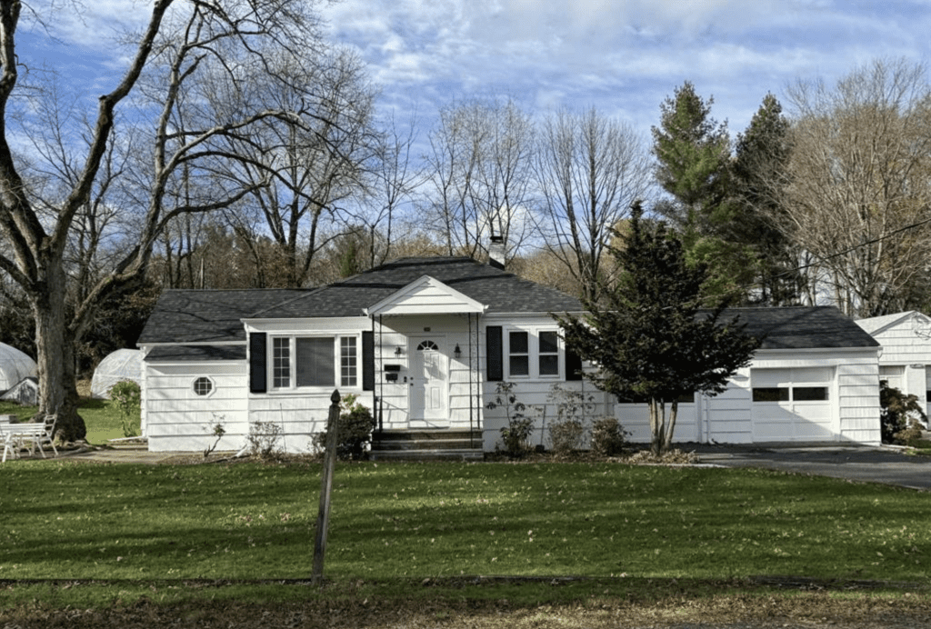 268 Leonard Avenue, Closter